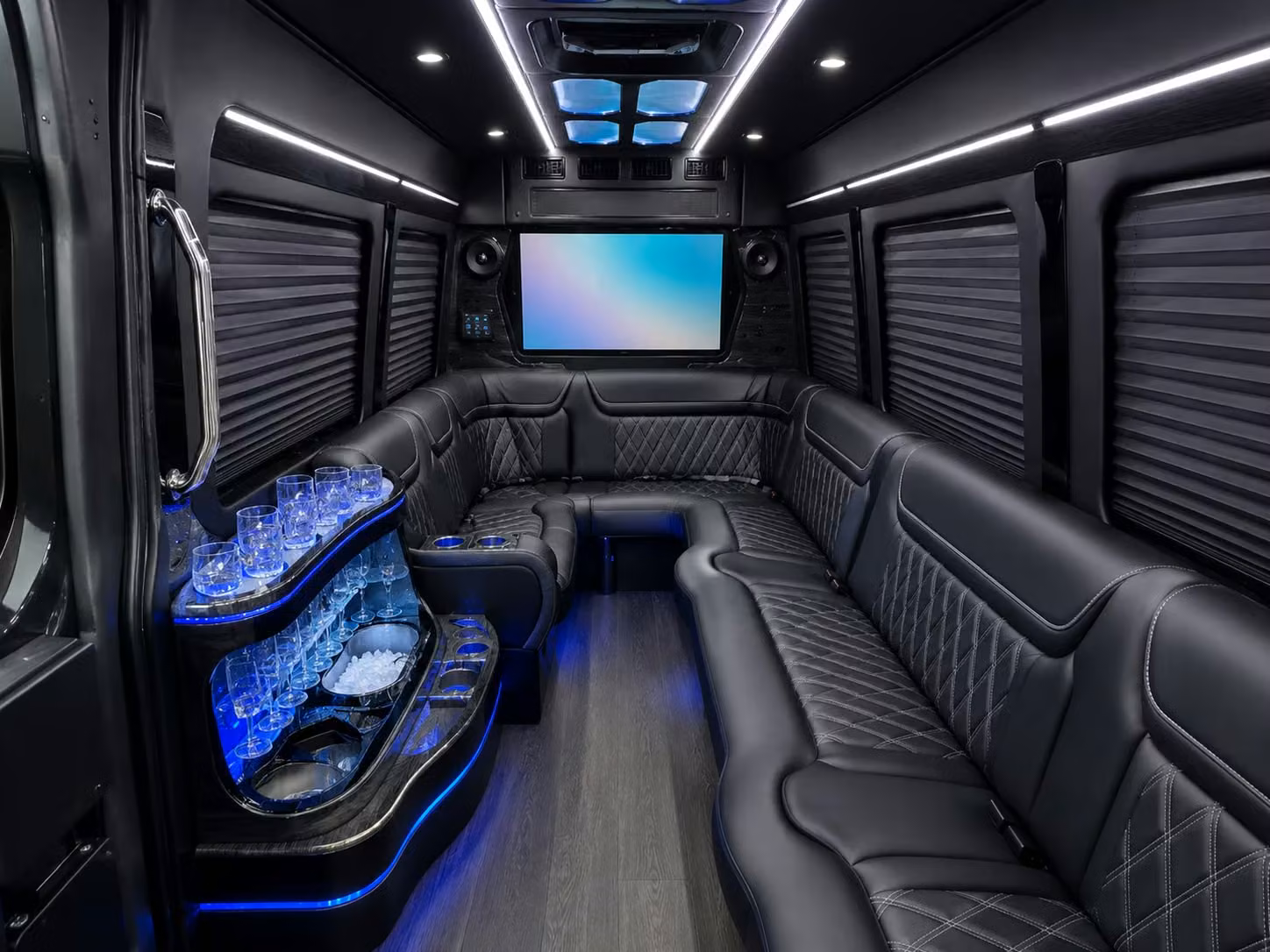 airport shuttle transportation for santa clara business travelers