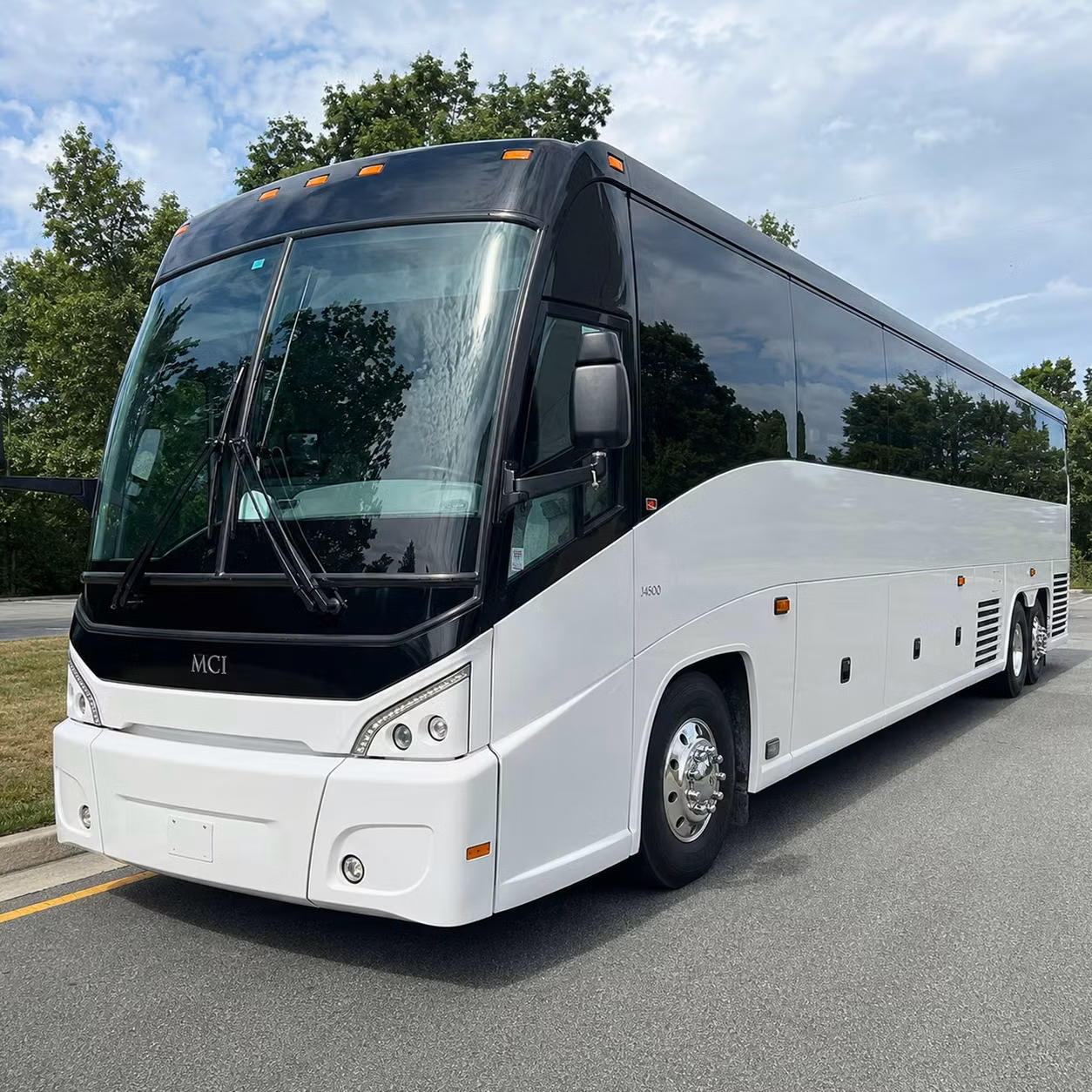 overnight and multi day bus rentals for santa clara groups heading to las vegas los angeles and the pacific northwest