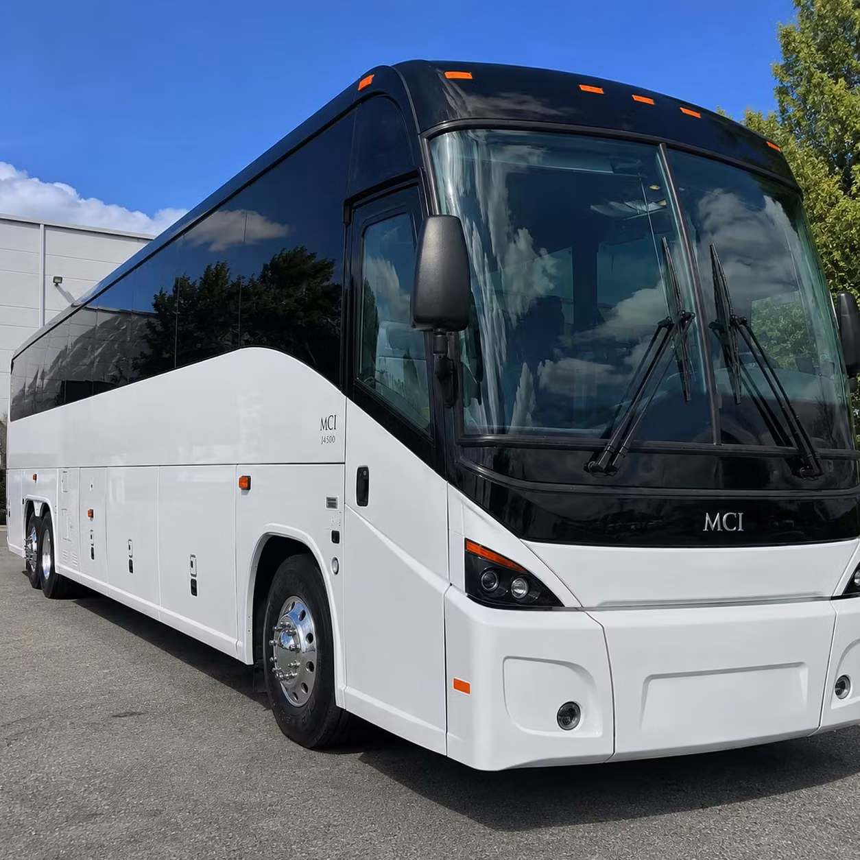 you can count on busrentalsantaclara com for recurring airport shuttle service in santa clara